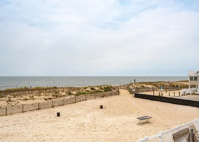 Enjoy Ocean Views At Ocean Colony Condo! Holiday home